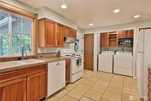 6255 Bayview Rd, Clinton, WA 98236 - Photo 6