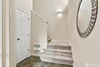 214 48th Street S #H, Renton, WA 98055 - Photo 2