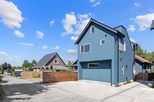 1415 Martin Luther King Jr Way, Seattle, WA 98122 - Photo 2