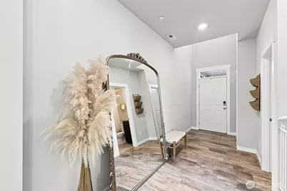 20816 77th Street E, Bonney Lake, WA 98391 - Photo 2