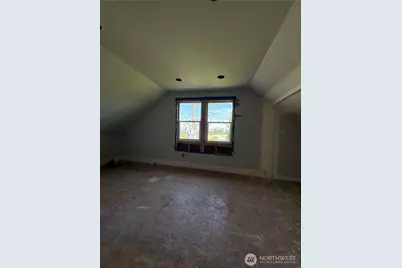 139 NW 85th St, Seattle, WA 98117 - Photo 14