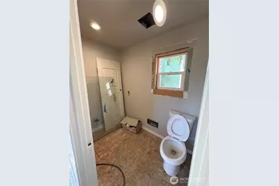 139 NW 85th St, Seattle, WA 98117 - Photo 8