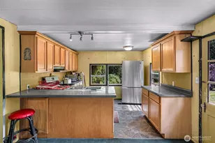 1361 E Axton Rd, Bellingham, WA 98226 - Photo 16