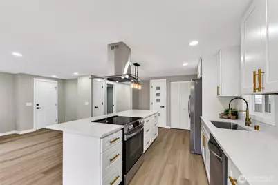 13401 215th Avenue E, Bonney Lake, WA 98391 - Photo 10
