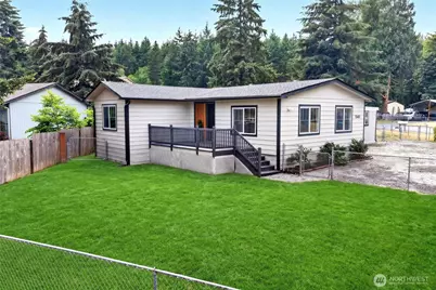 13401 215th Avenue E, Bonney Lake, WA 98391 - Photo 2
