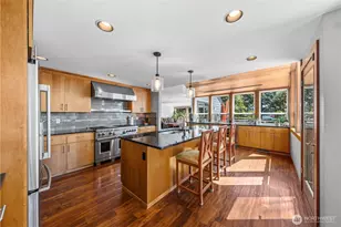 21424 Snag Island Dr E, Lake Tapps, WA 98391 - Photo 12
