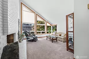 21424 Snag Island Dr E, Lake Tapps, WA 98391 - Photo 6