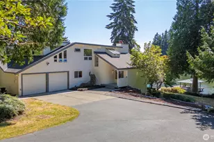 21424 Snag Island Dr E, Lake Tapps, WA 98391 - Photo 2