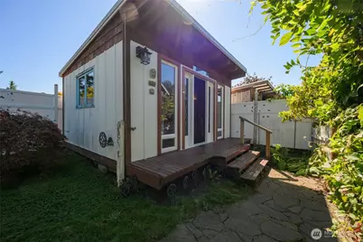 14064 Mactaggart Avenue, Bow, WA 98232 - Photo 36