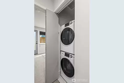 3104 SW Avalon Way #F, Seattle, WA 98126 - Photo 10