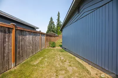 15814 Larch Way, Lynnwood, WA 98087 - Photo 22