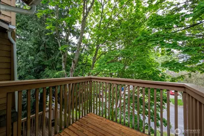 301 W Raye Street #106, Seattle, WA 98119 - Photo 6