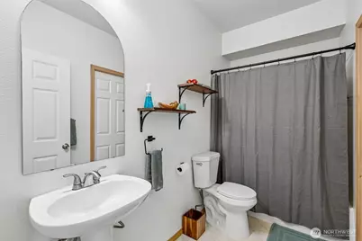 733 114th Street SW #W103, Everett, WA 98204 - Photo 8