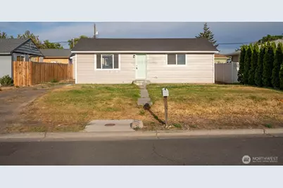 1222 SE A Street, Ephrata, WA 98823 - Photo 1