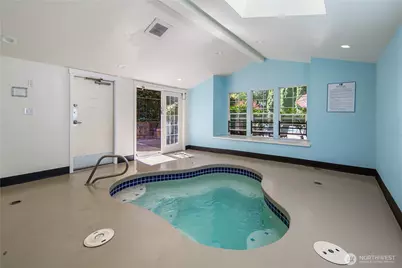 12020 100th Avenue NE #M103, Kirkland, WA 98034 - Photo 26