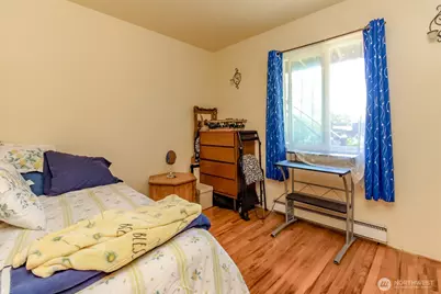 2633 Lake Youngs Court SE, Renton, WA 98058 - Photo 8