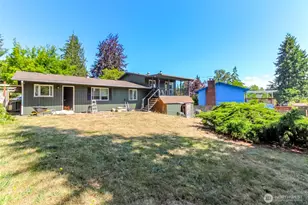 2633 Lake Youngs Ct SE, Renton, WA 98058 - Photo 14