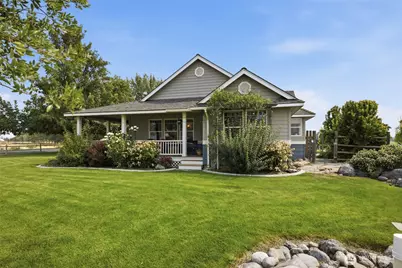 7203 Dahl NE, Moses Lake, WA 98837 - Photo 1