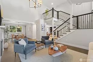 10345 36th Ave NE, Seattle, WA 98125 - Photo 4