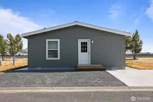 2480 Basin St SW, Ephrata, WA 98823 - Photo 2