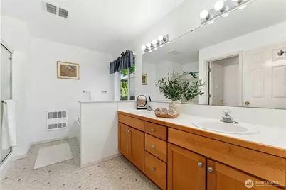 7704 196th Street SW #A, Edmonds, WA 98026 - Photo 12