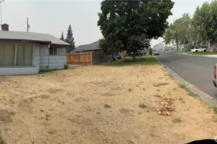 239 NE H St, Ephrata, WA 98823 - Photo 18