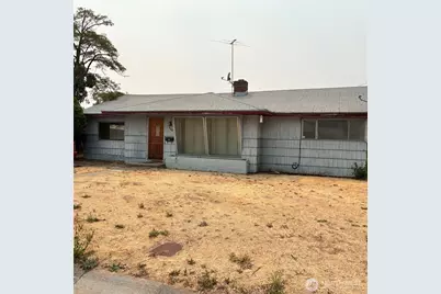 239 NE H Street, Ephrata, WA 98823 - Photo 1