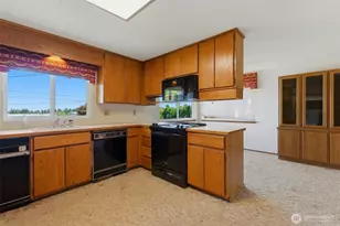 4236 Vassault St, Tacoma, WA 98407 - Photo 14