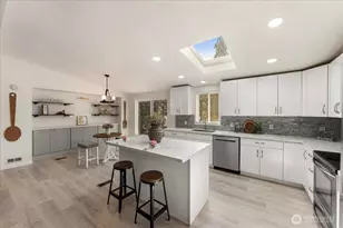 12407 207 Ave E, Bonney Lake, WA 98391 - Photo 10