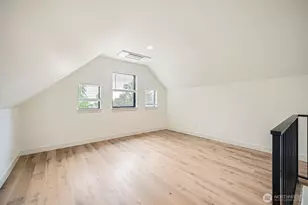 31628 W Commercial St, Carnation, WA 98014 - Photo 10