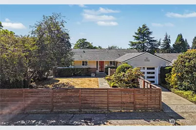 7333 46th Avenue NE, Seattle, WA 98115 - Photo 1
