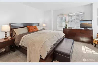 10372 156th Place NE #101, Redmond, WA 98052 - Photo 22