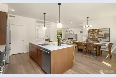 4530 NE 55th Street, Seattle, WA 98105 - Photo 6