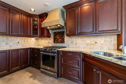 1301 W Holly Street #302, Bellingham, WA 98225 - Photo 14