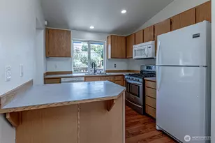 5113 N Bristol St, Tacoma, WA 98407 - Photo 10