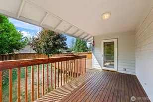 17831 77th St E, Bonney Lake, WA 98391 - Photo 34