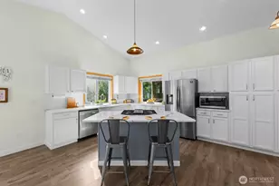 17831 77th St E, Bonney Lake, WA 98391 - Photo 6