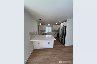 1869 Johnson Avenue, DuPont, WA 98327 - Photo 6
