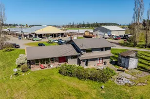 1240 Arnold Rd, Oak Harbor, WA 98277 - Photo 14