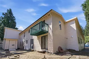 16068 Greenwood Ave N, Shoreline, WA 98133 - Photo 36