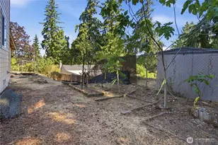 16068 Greenwood Ave N, Shoreline, WA 98133 - Photo 34