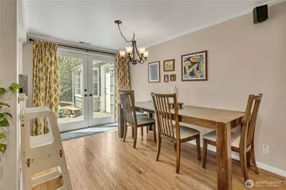 13041 25th Avenue NE, Seattle, WA 98125 - Photo 10