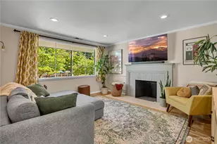 13041 25th Ave NE, Seattle, WA 98125 - Photo 8
