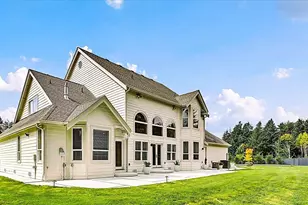 5507 Waller Rd E, Tacoma, WA 98443 - Photo 8