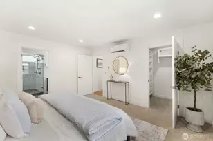 10240 40th Ave SW, Seattle, WA 98146 - Photo 18