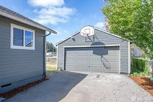 3574 S Crandall Ln, Tacoma, WA 98418 - Photo 38
