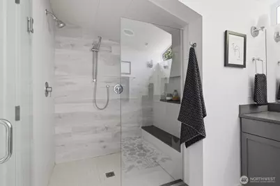 2415 NE 77th Street, Seattle, WA 98115 - Photo 14