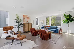 2415 NE 77th St, Seattle, WA 98115 - Photo 2