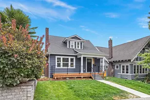 2020 33rd Ave S, Seattle, WA 98144 - Photo 1