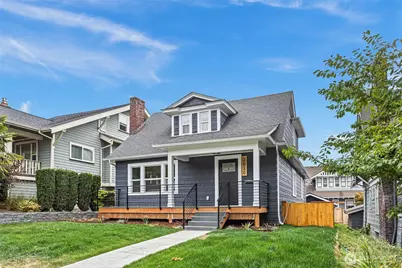 2020 33rd Avenue S, Seattle, WA 98144 - Photo 2